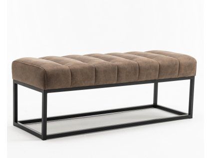 Designová kovová lavice s polstrovaným sedákem taupe barvy.