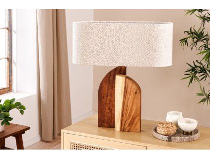 Designová lampa ze 100% polyesteru
