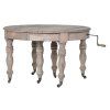 Rustikální kulatý jídelní stůl Rustic lze rozložit na 319cm dlouhý oválný stůl