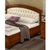 Klasická postel Ricardo Chesterfield 160cm ořech