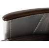 Detail na opěrku designového křesla